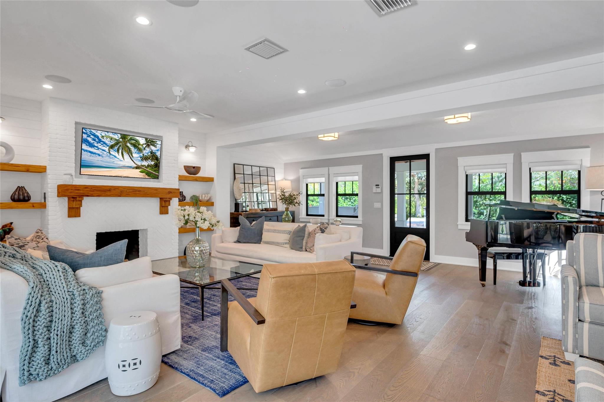 Acreage & Unrec - Residential Lease