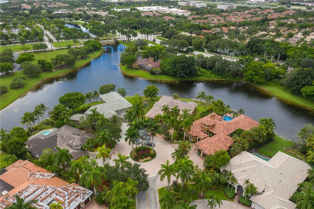 Heron Bay Two 159-39 B - Residential