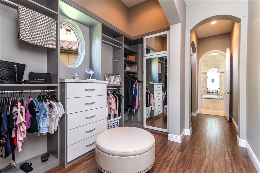 Heron Bay Two 159-39 B - Residential