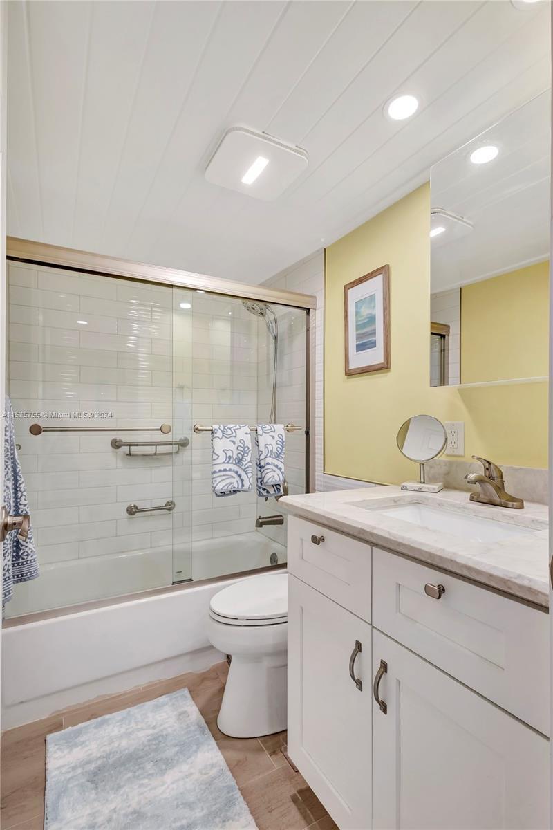 JUPITER BAY ONE THRU SIX - Residential Lease