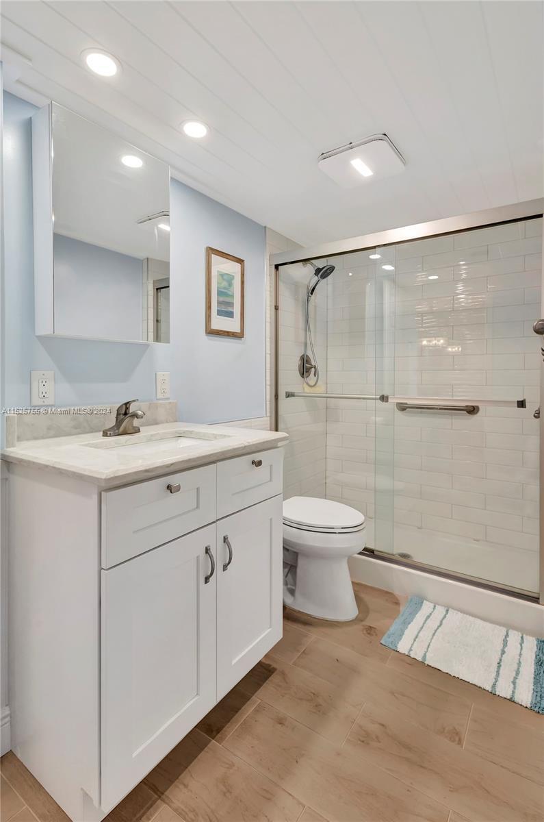 JUPITER BAY ONE THRU SIX - Residential Lease