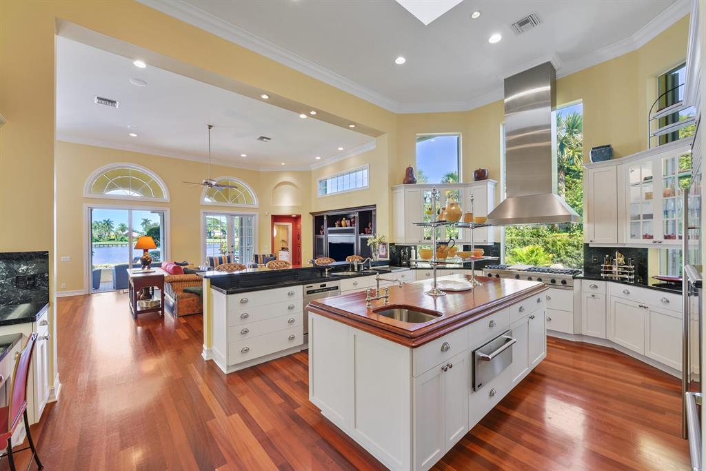 ST ANDREWS COUNTRY CLUB - Residential