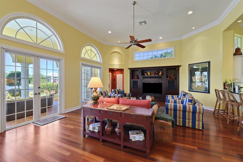 ST ANDREWS COUNTRY CLUB - Residential