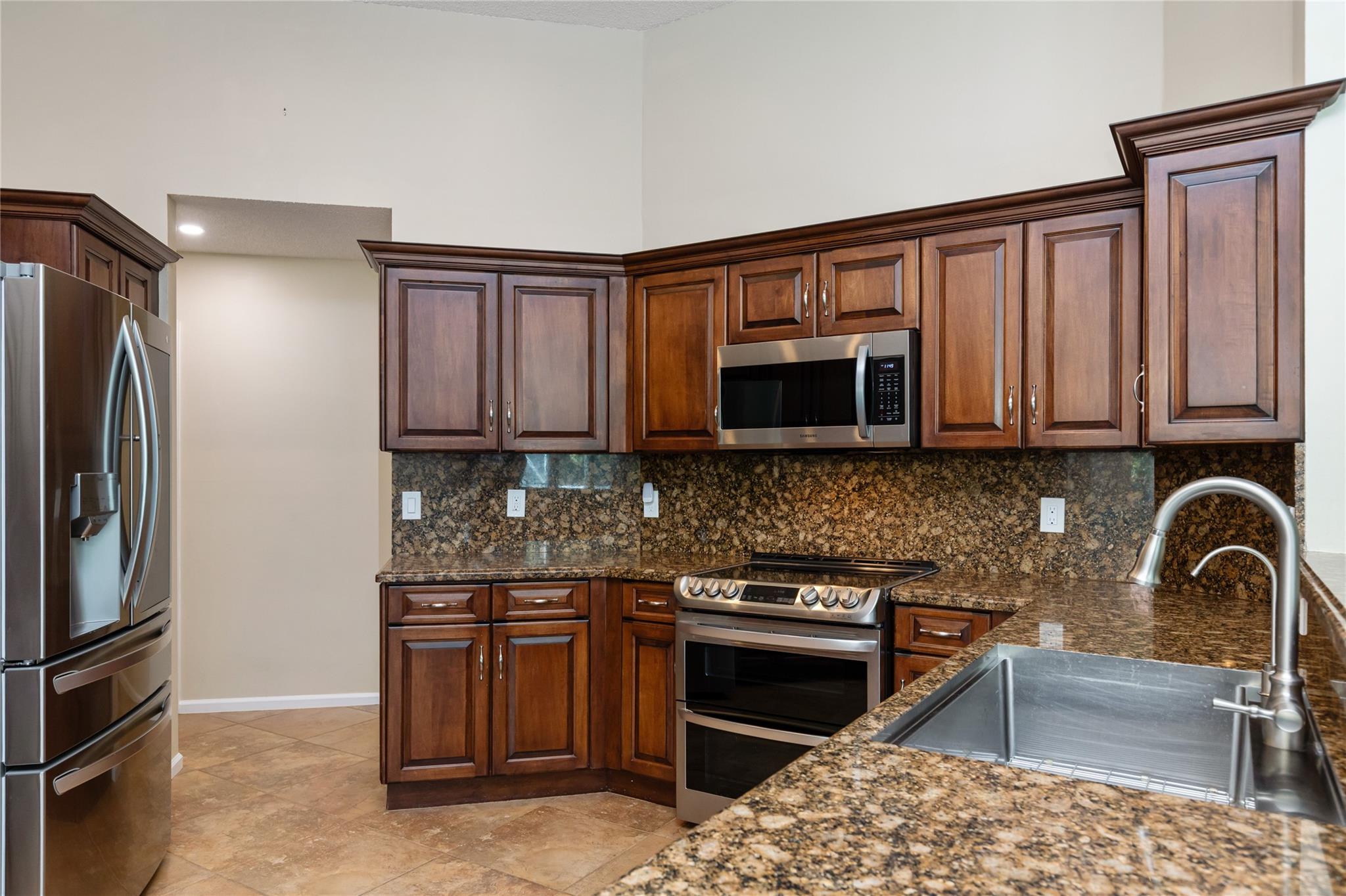 The Landings Of Parkland - Residential Lease