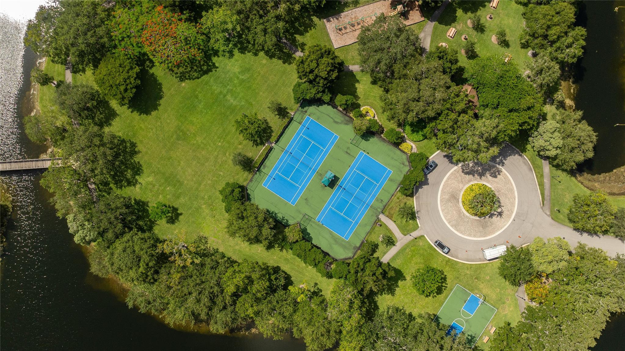 The Landings Of Parkland - Residential Lease