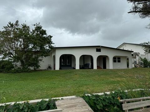 A home in Okeechobee