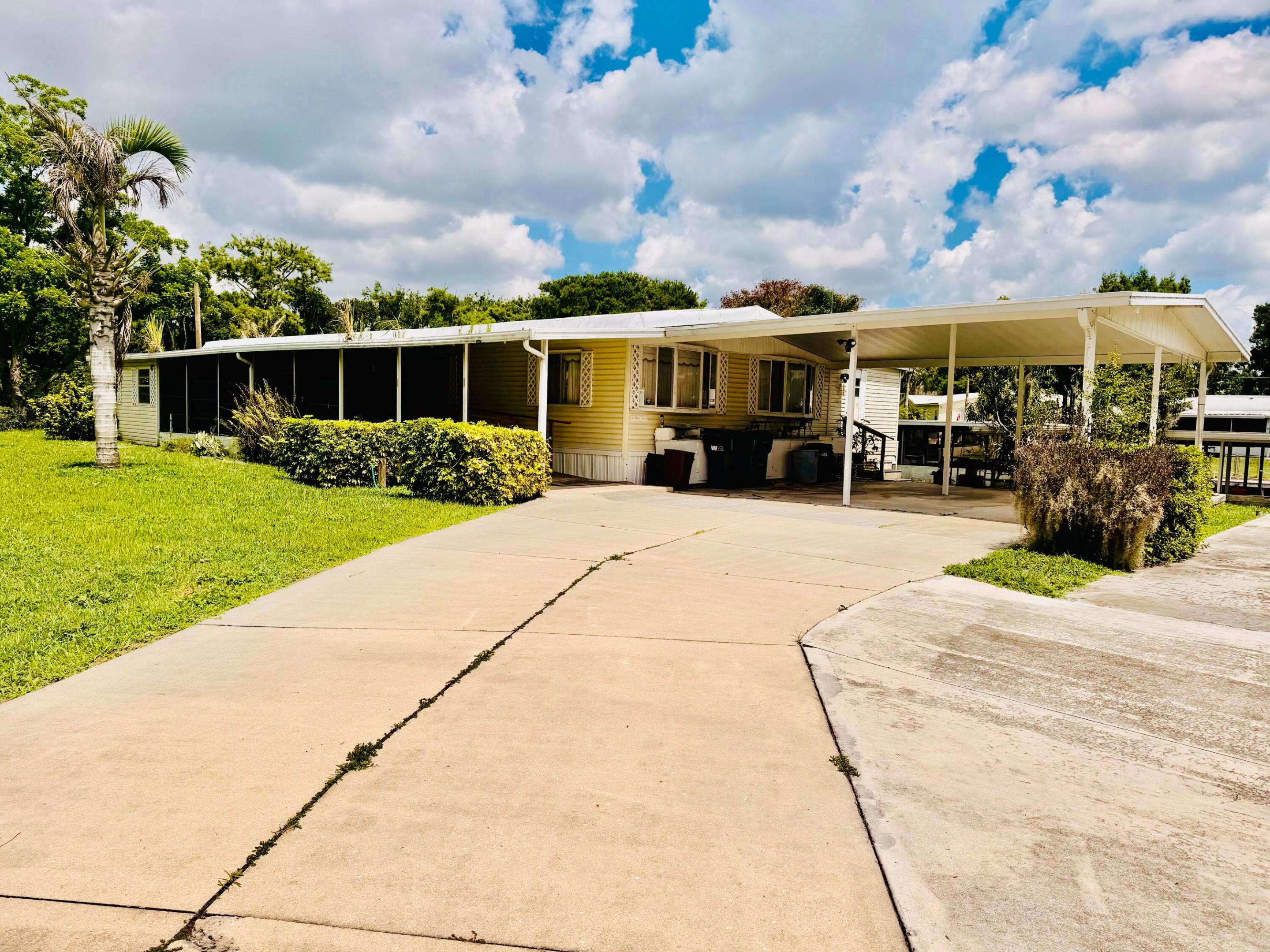 TREASURE ISLAND UNIT 8 - Residential