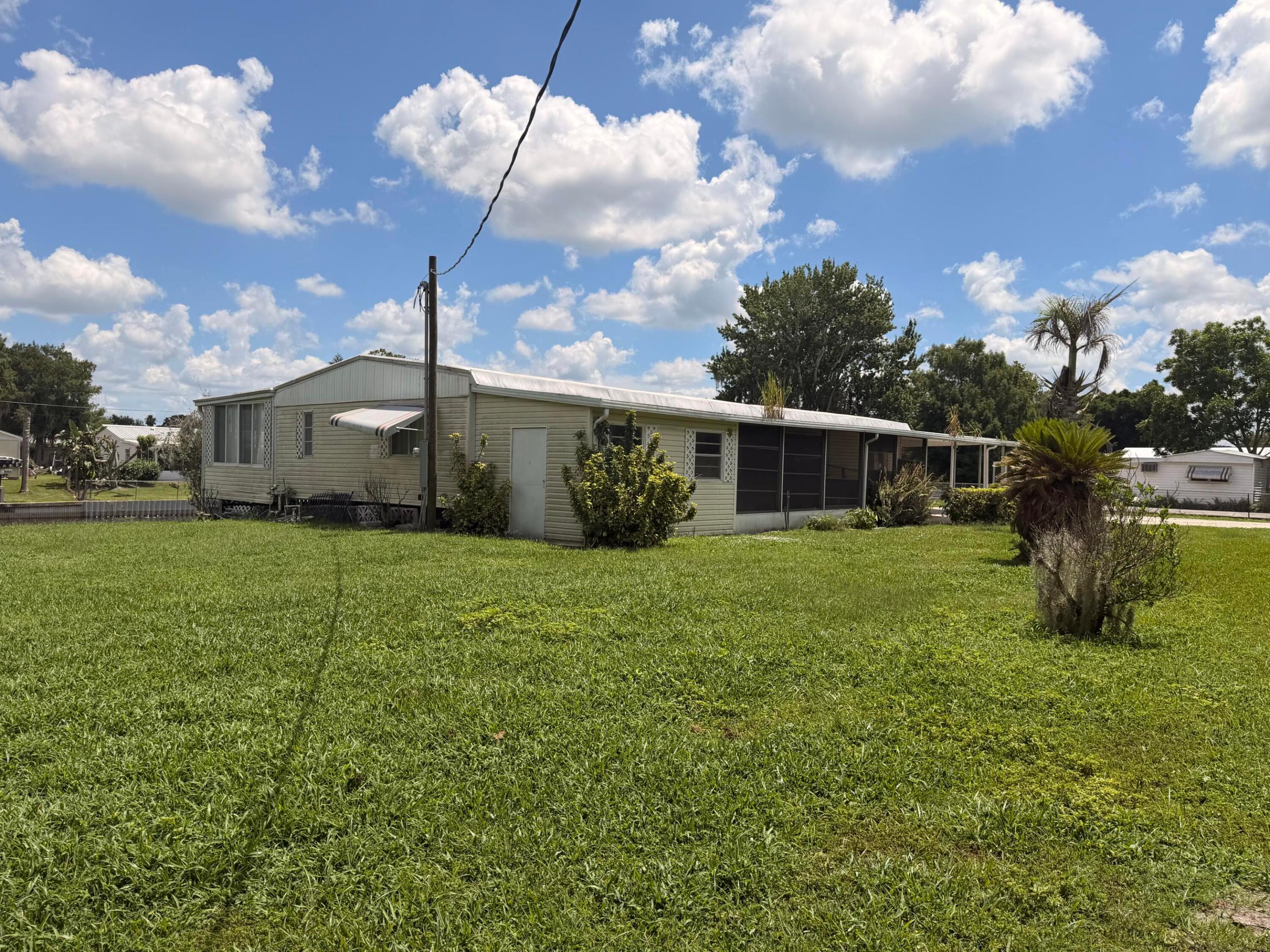 2809 SE 23rd Street