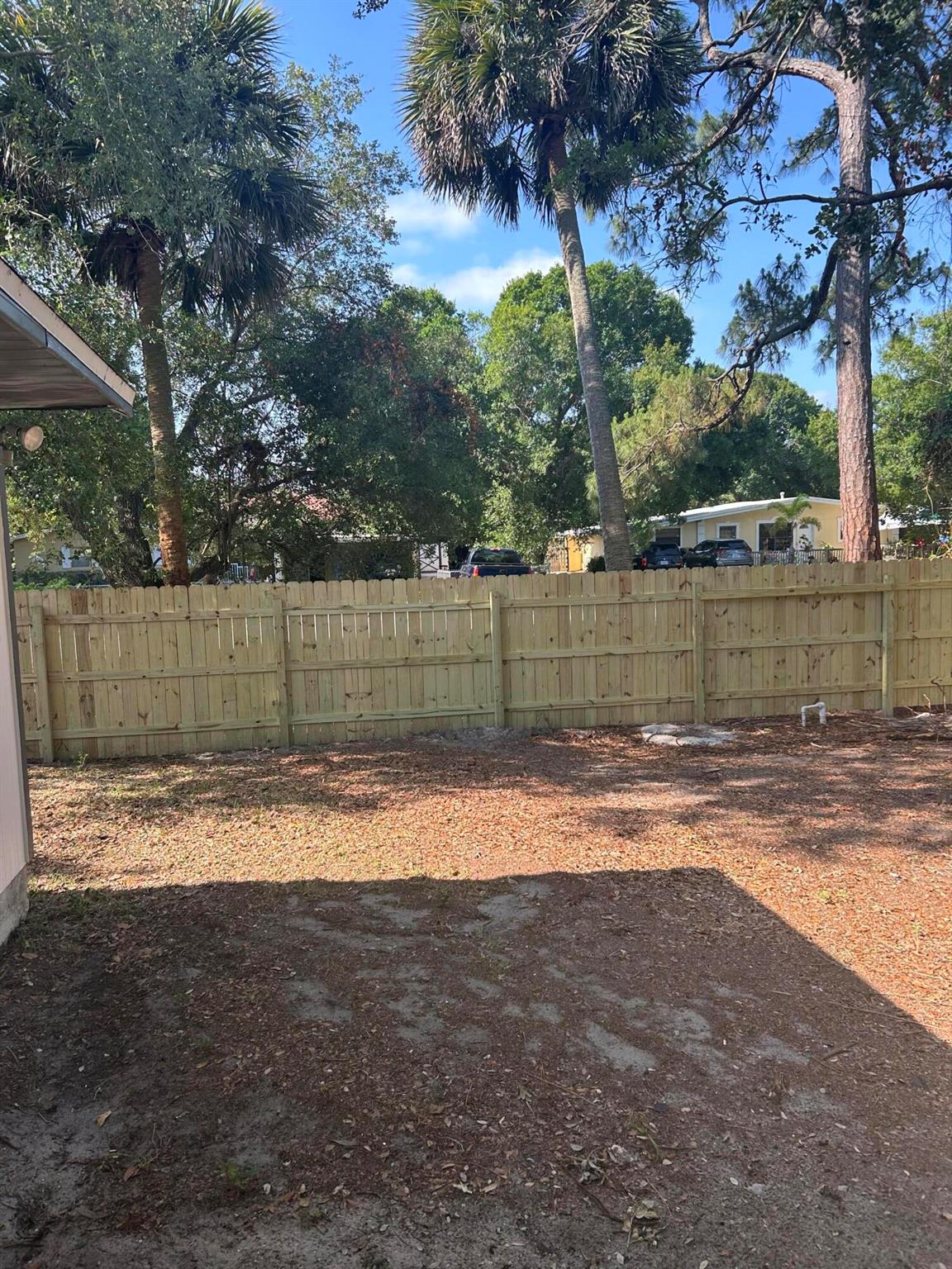 LAKEWOOD PARK UNIT 2 - Residential Lease