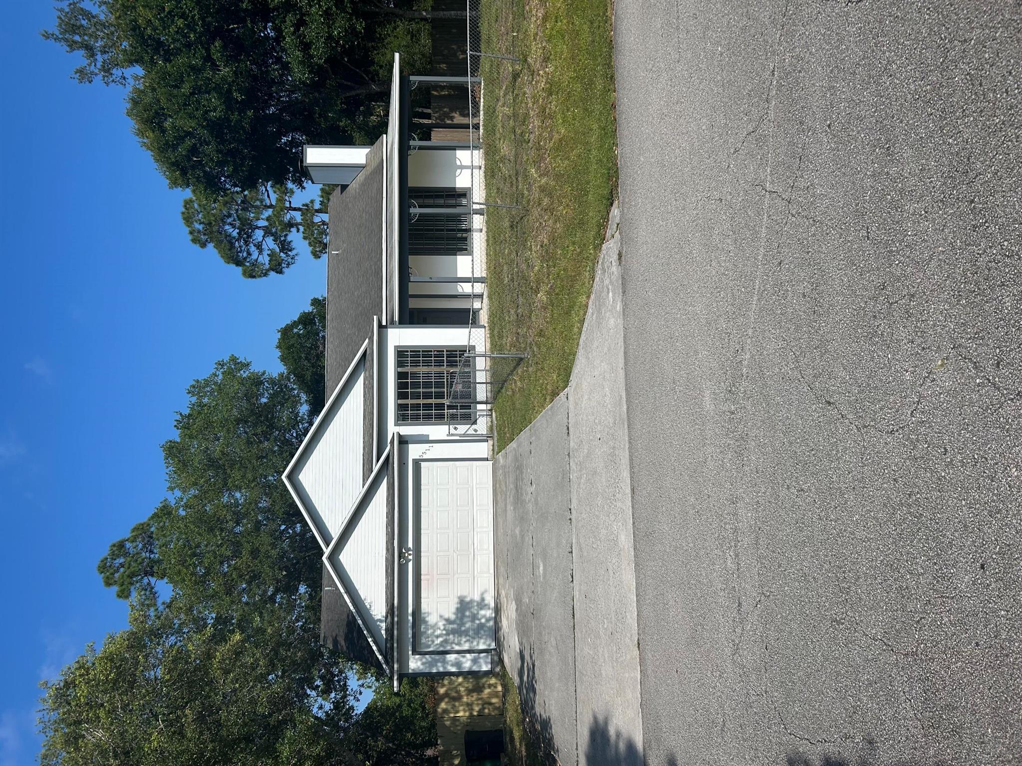 LAKEWOOD PARK UNIT 2 - Residential Lease