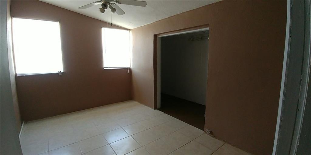 Plaza Estates 2nd Sec 48- - Residential Lease