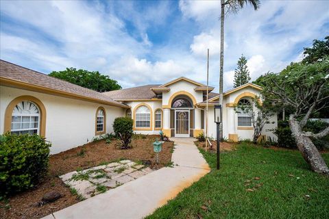 A home in Port St Lucie