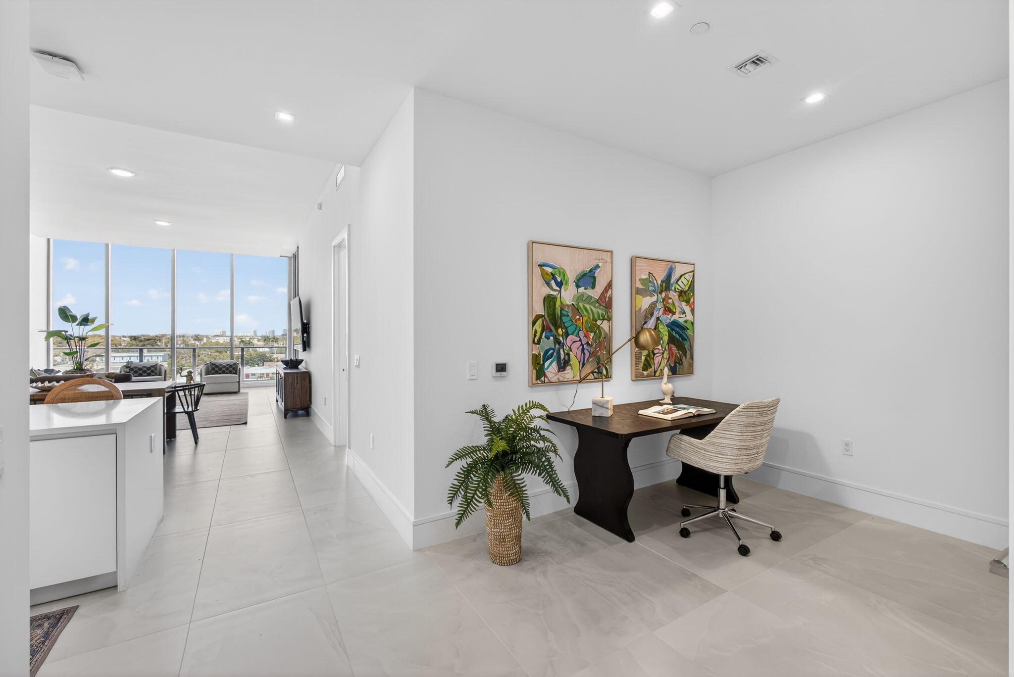 NAUTILUS 220 CONDO - Residential