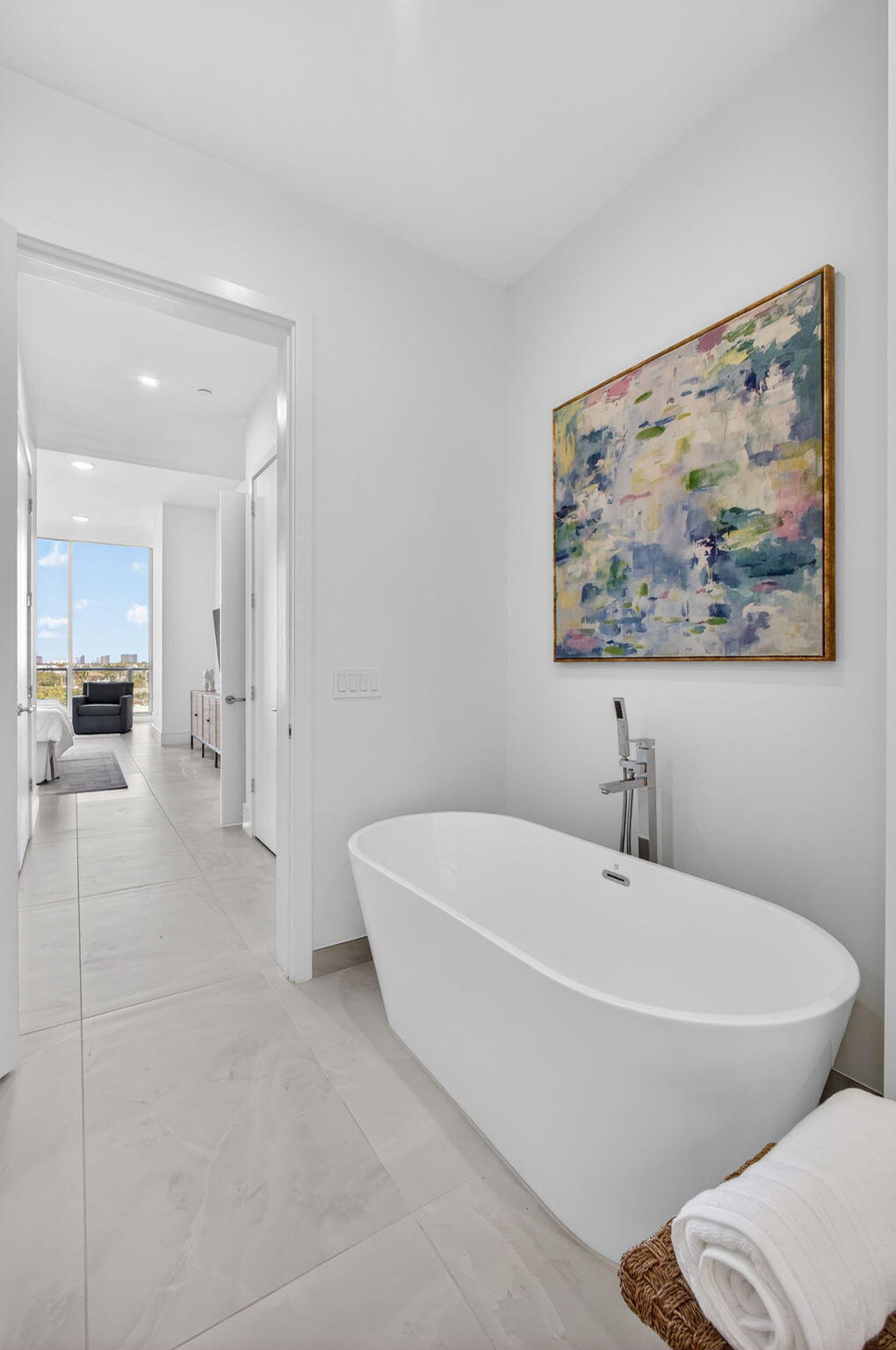 NAUTILUS 220 CONDO - Residential