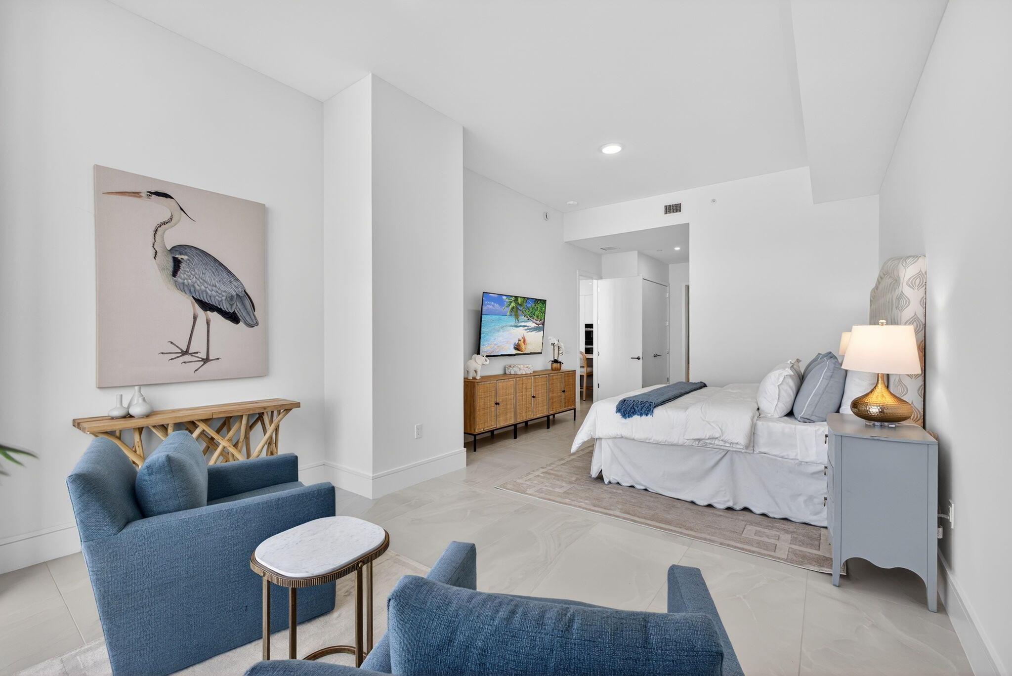 NAUTILUS 220 CONDO - Residential