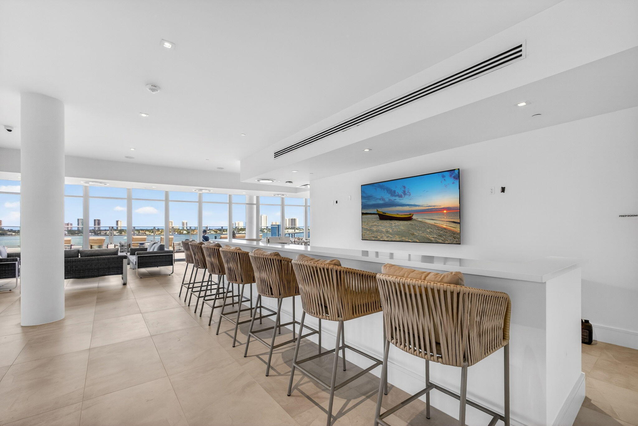 NAUTILUS 220 CONDO - Residential