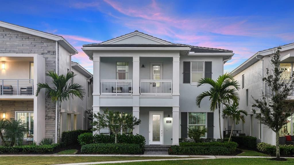 Photo of 1233 Faulkner Terrace, Palm Beach Gardens, FL 33418 (MLS # R10752917)