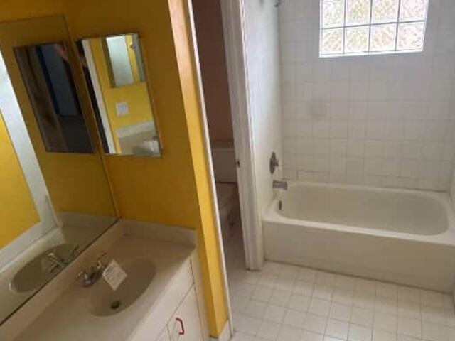 15843 SW 14th Court