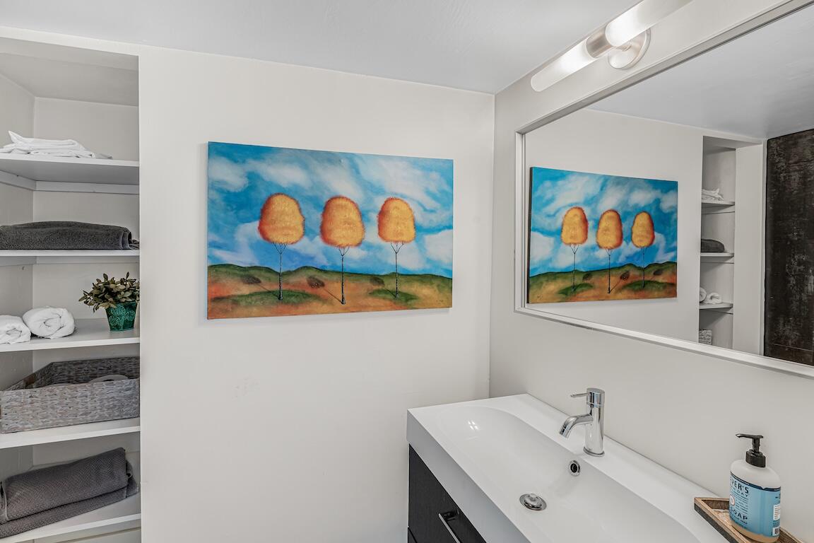 BOCA GOLFVIEW CONDO - Residential Lease