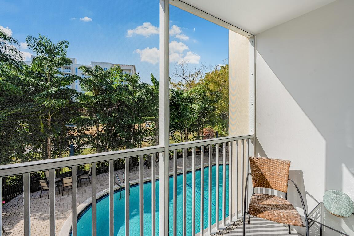 BOCA GOLFVIEW CONDO - Residential Lease