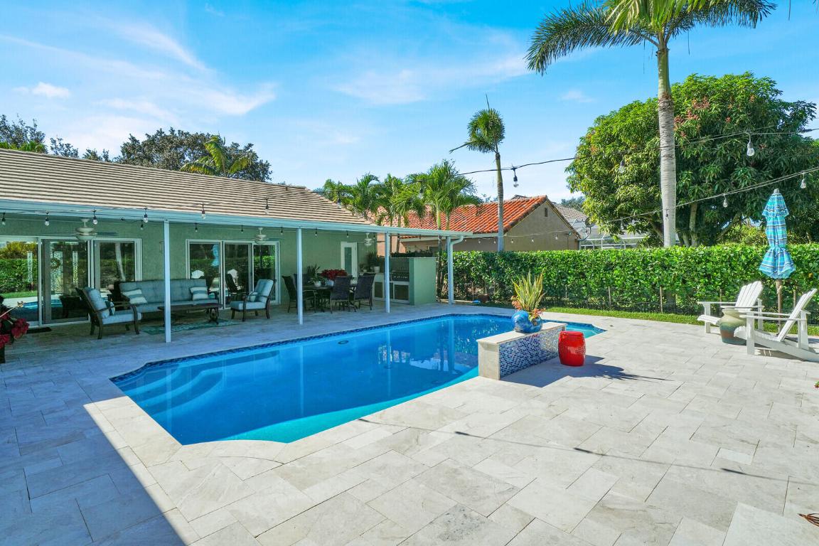 10299 Hunt Club Lane