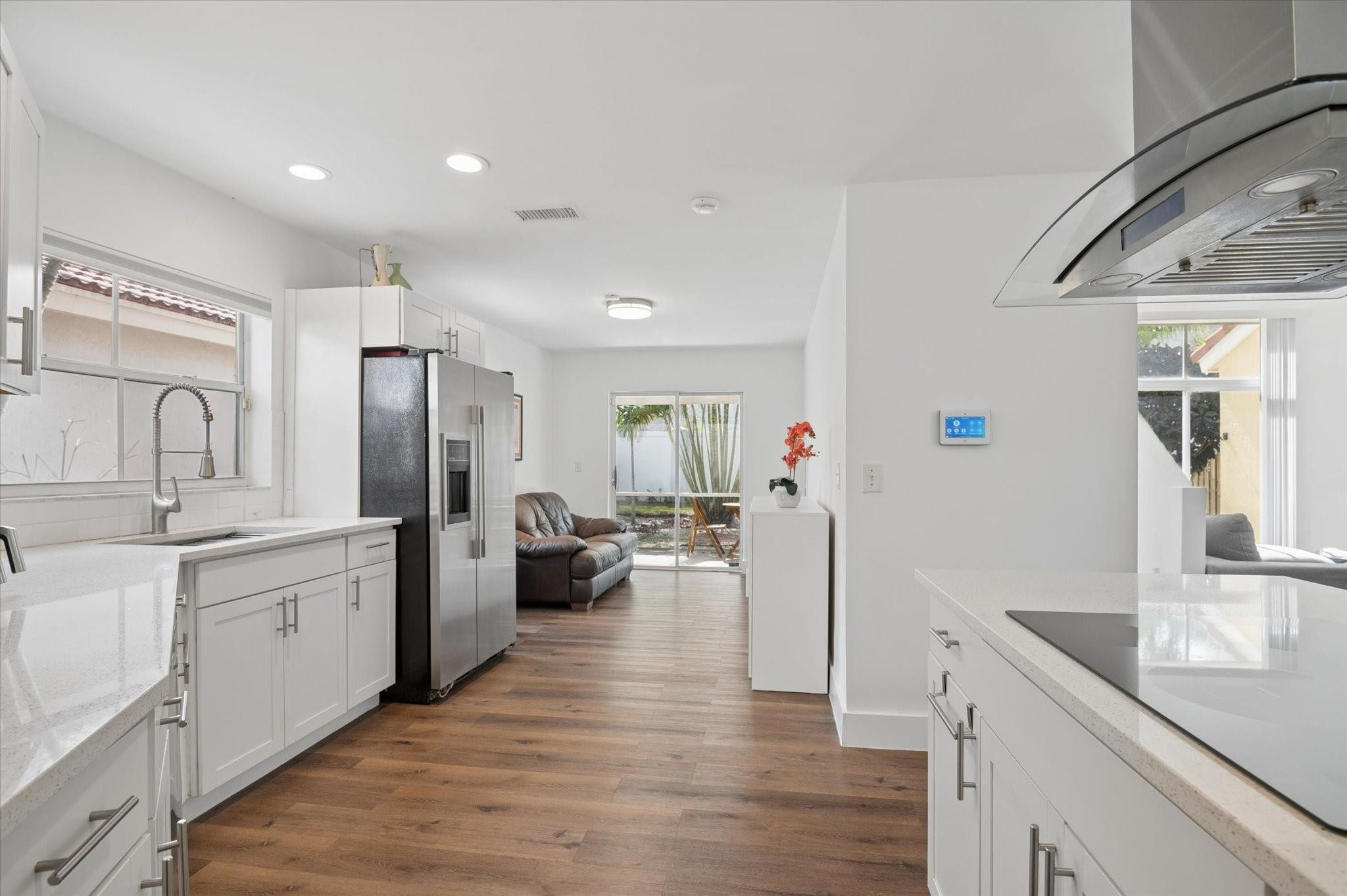 Cocopalms 154-41 B - Residential