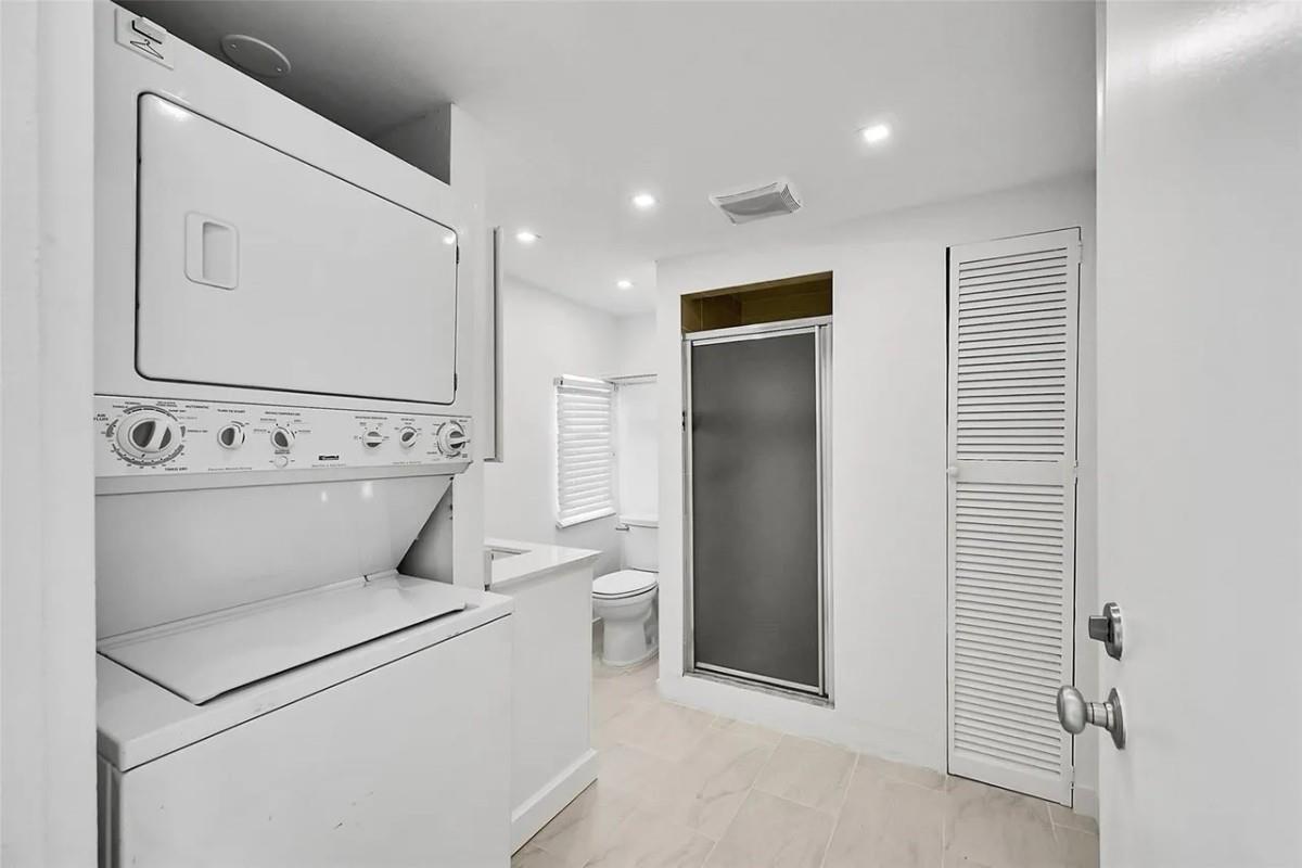 Lyons Park - Residential