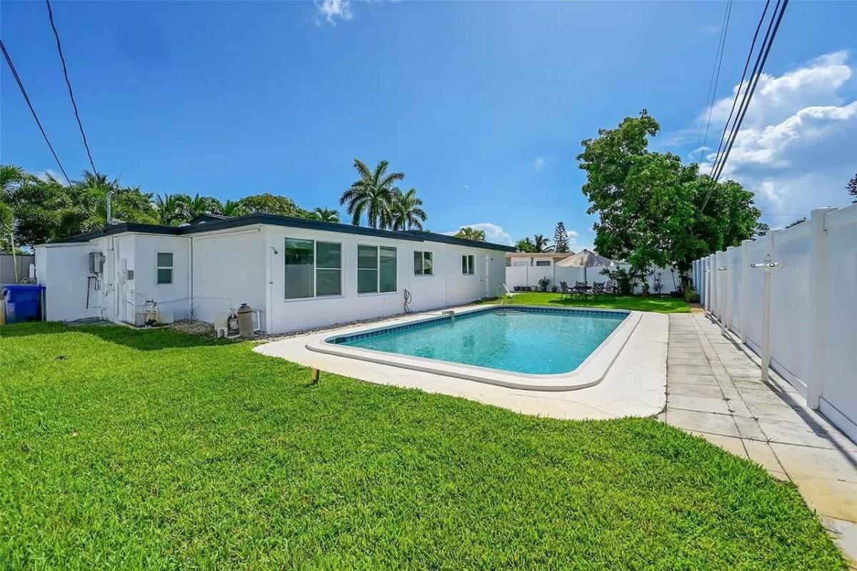 Lyons Park - Residential