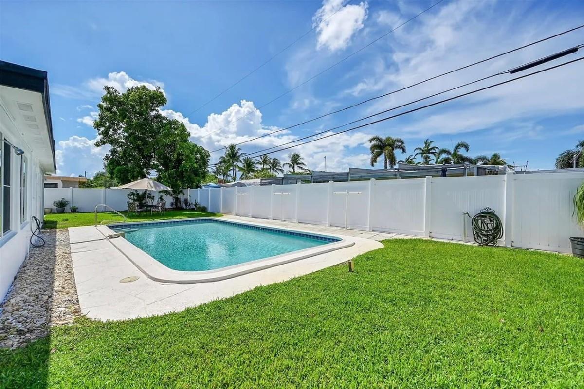 Lyons Park - Residential