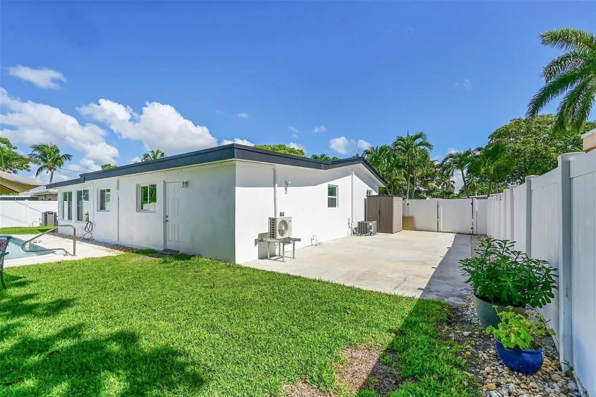 Lyons Park - Residential