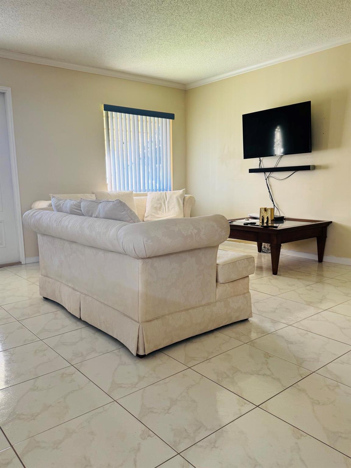 LA PINATA COND NO 1,2 & 3 - Residential Lease