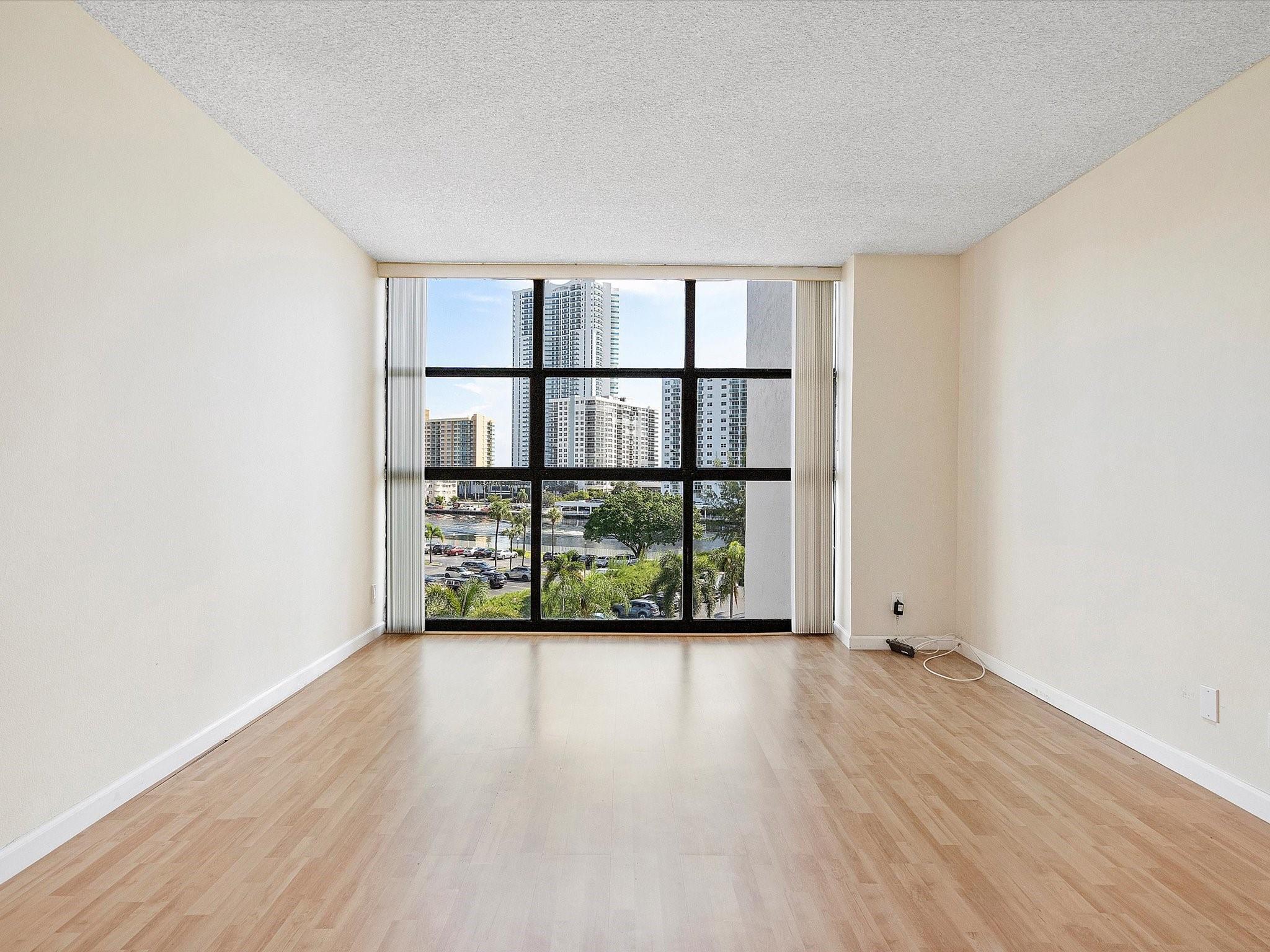 Towers of Oceanview South - Residential