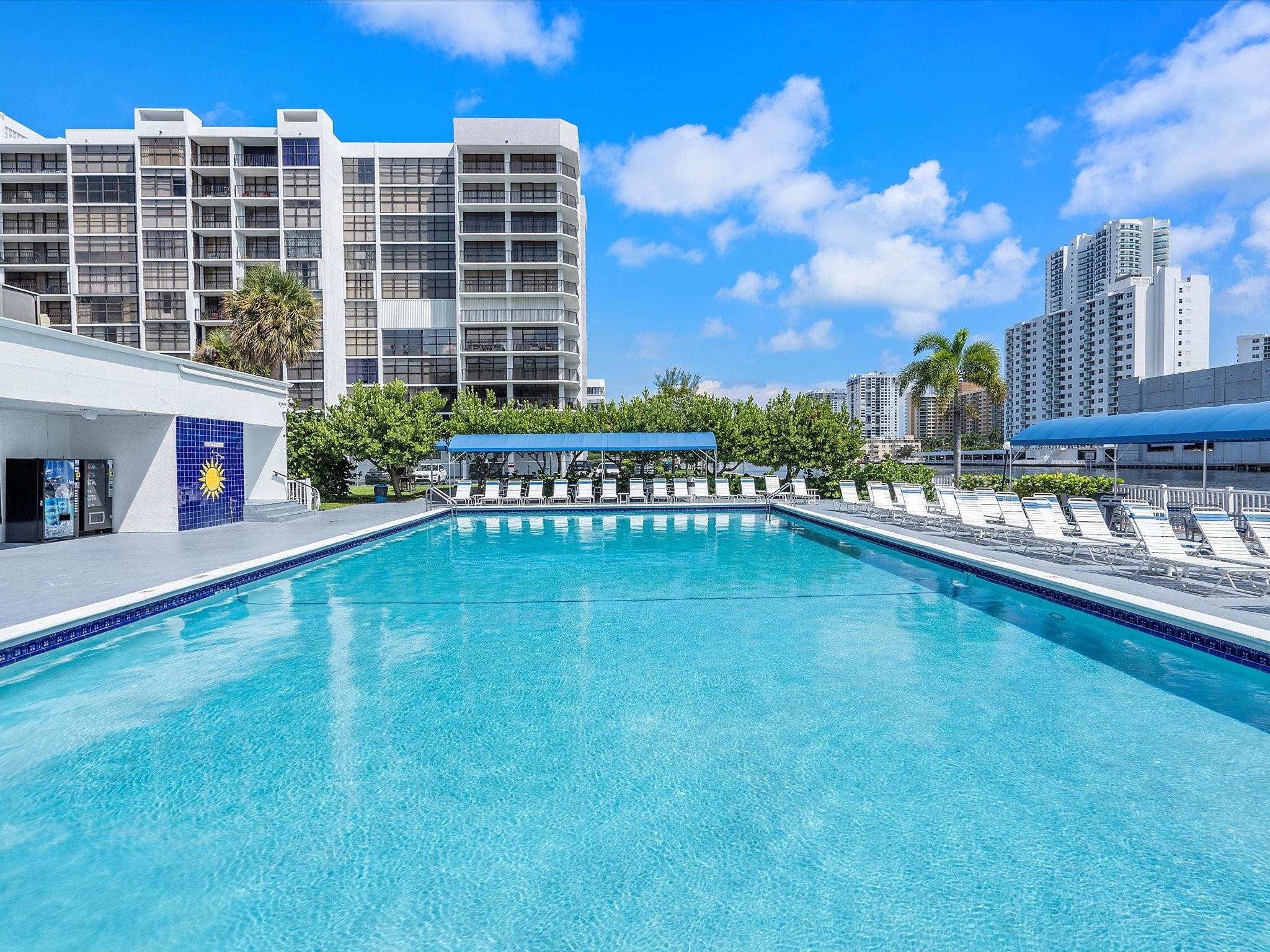 Towers of Oceanview South - Residential