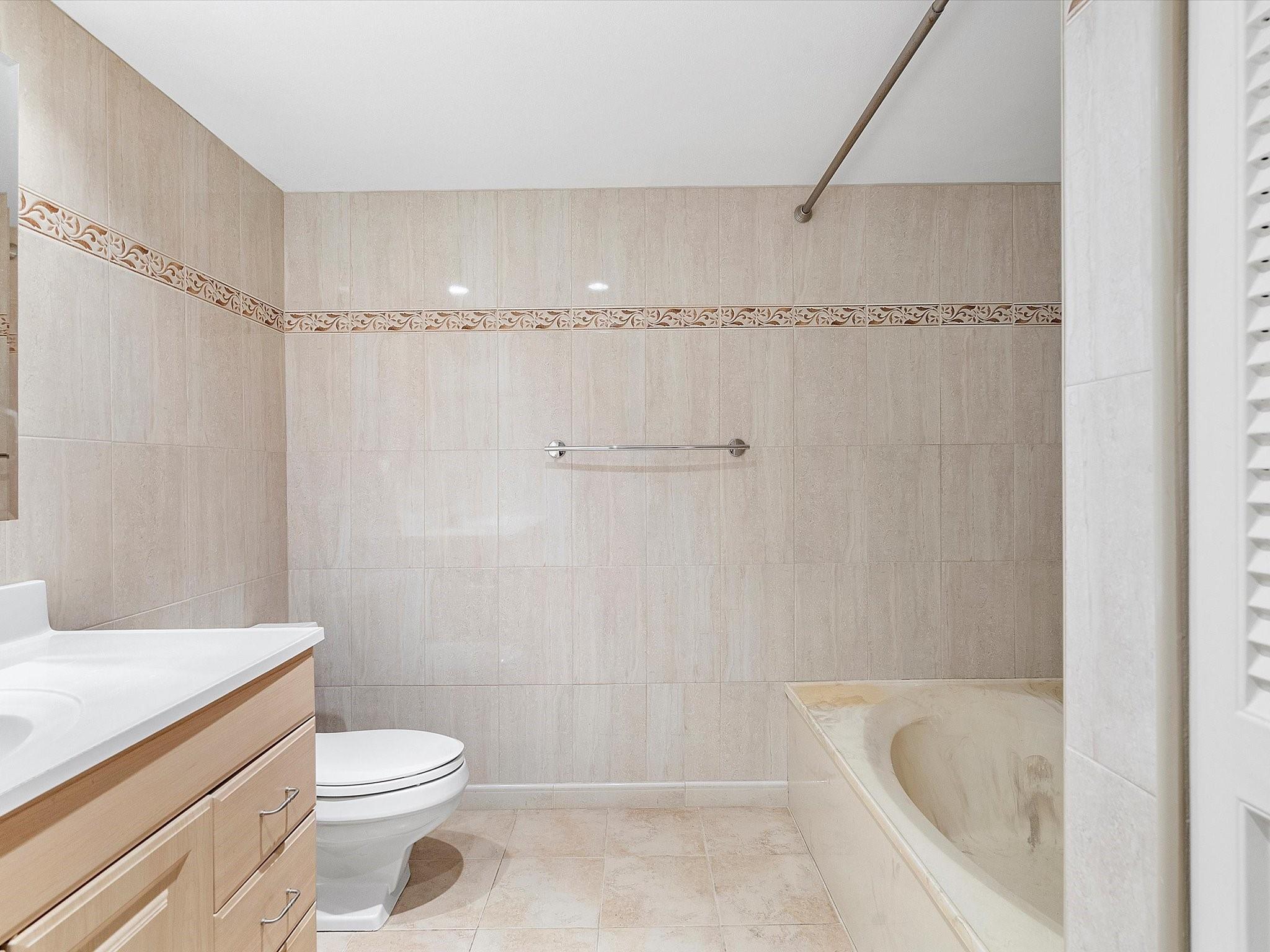 Towers of Oceanview South - Residential