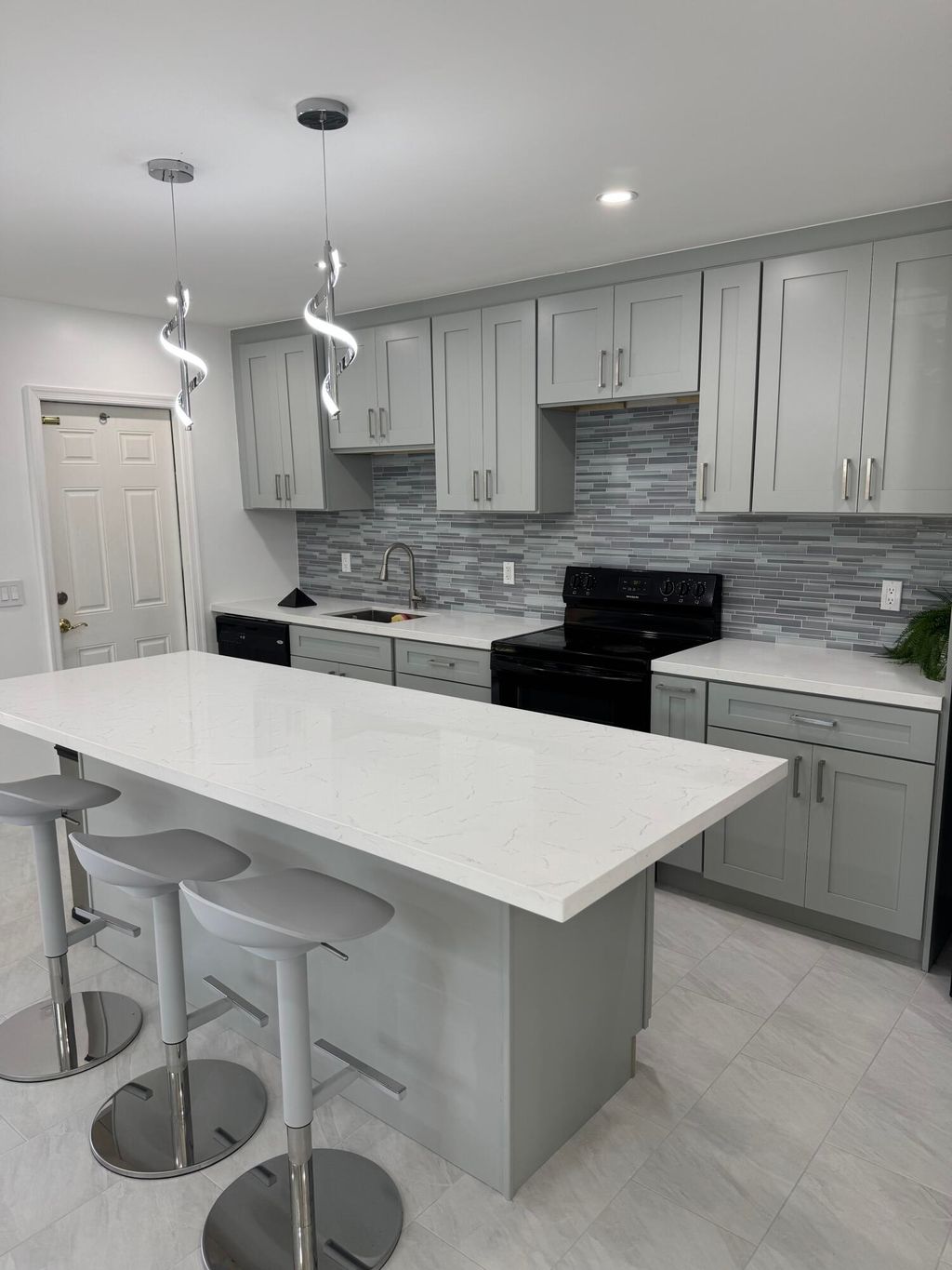 Photo of 412 SE 21st Avenue #D, Boynton Beach, FL 33435 (MLS # B26001378)