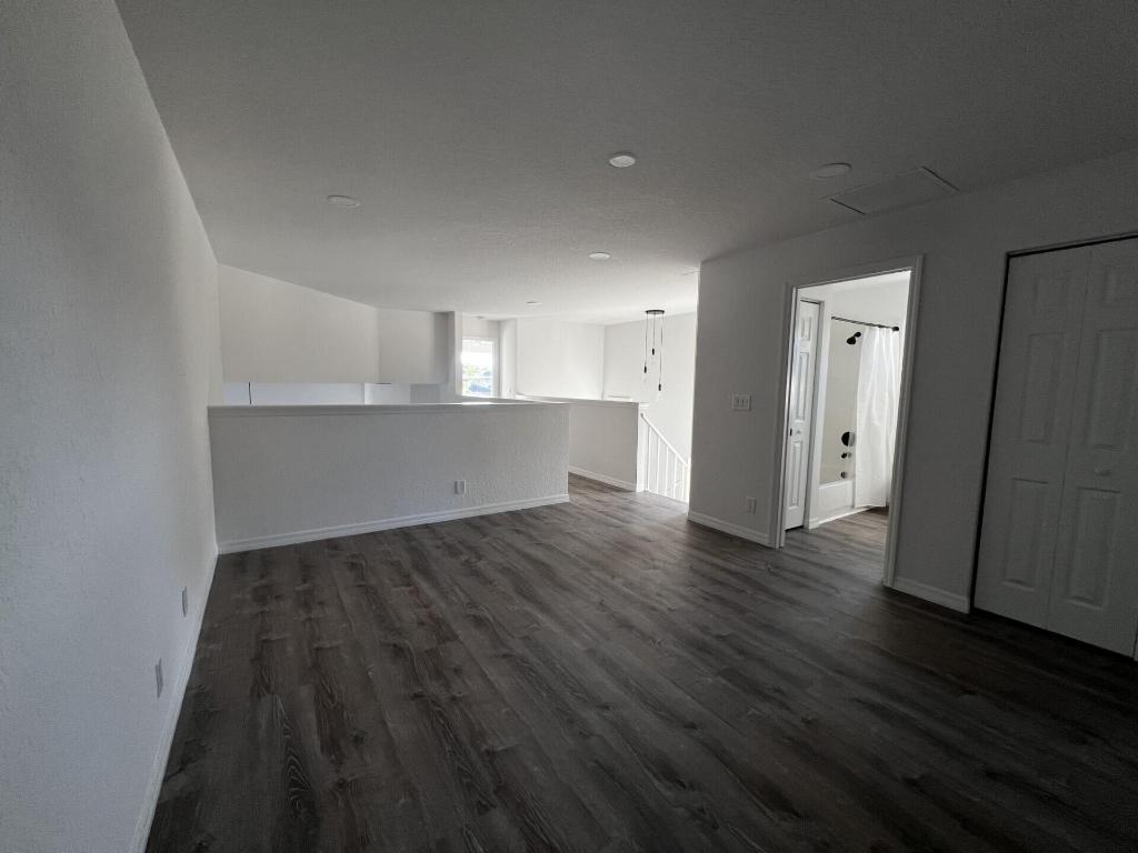 ORANGE POINT 1 - Residential