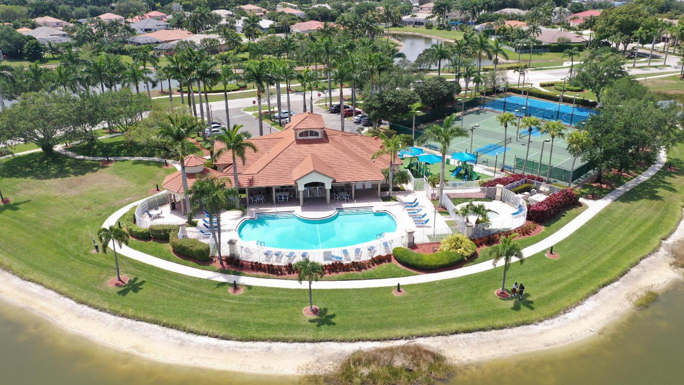 ORANGE POINT 1 - Residential