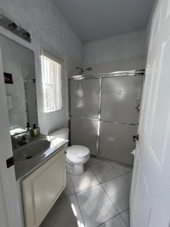 ORANGE POINT 1 - Residential