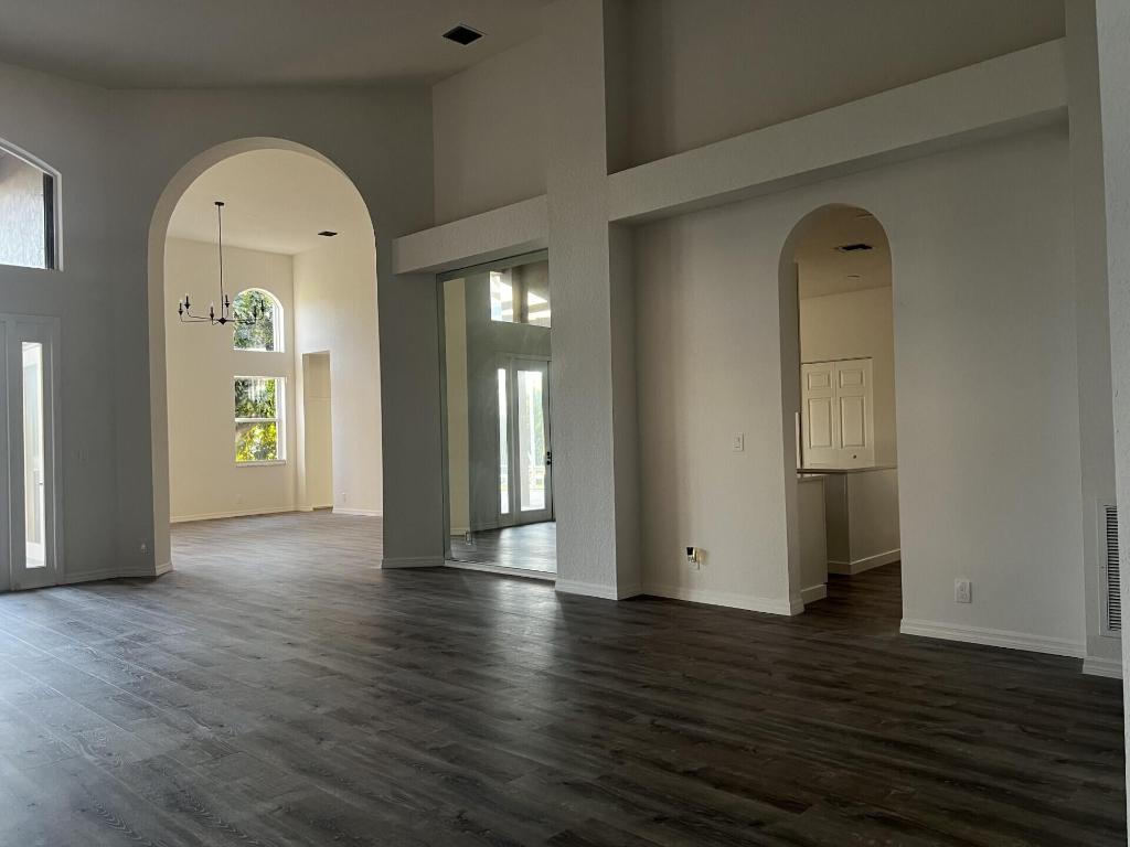 ORANGE POINT 1 - Residential