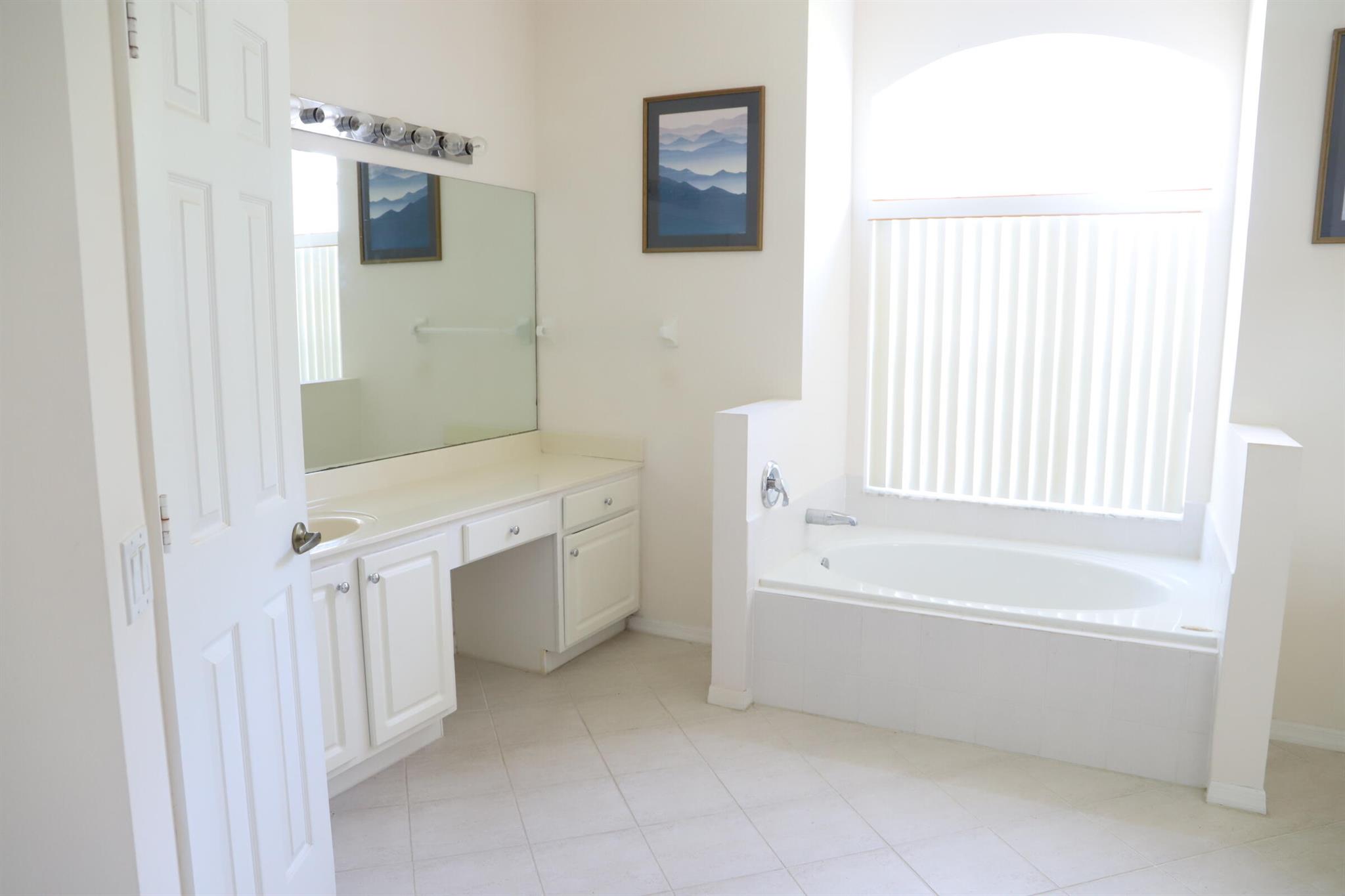 ORANGE POINT 1 - Residential