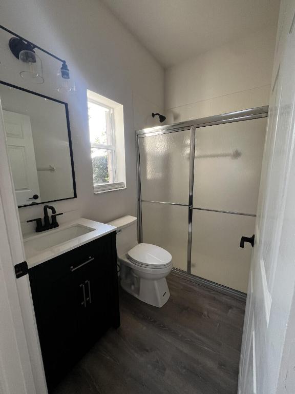 ORANGE POINT 1 - Residential