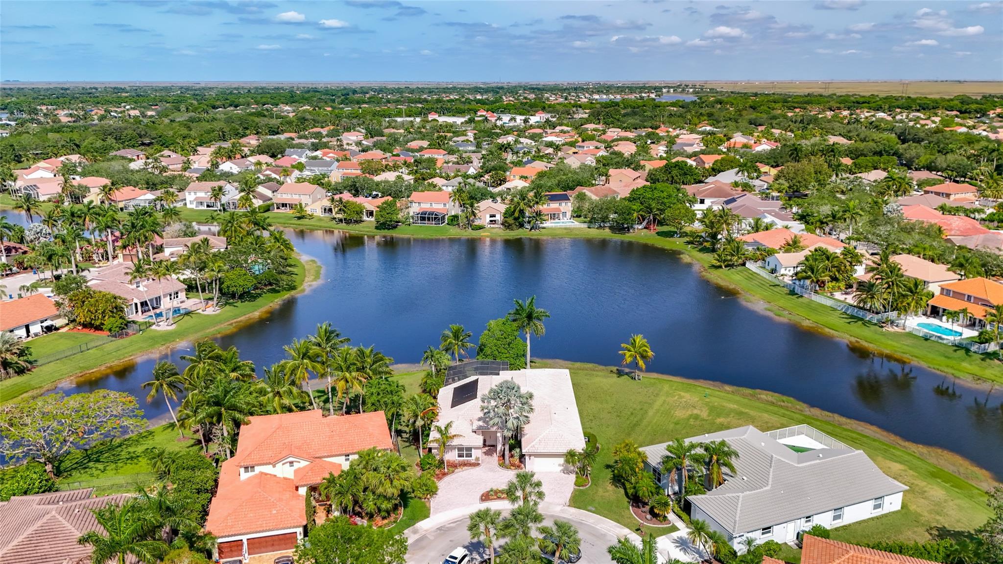 515 Montclaire Dr
