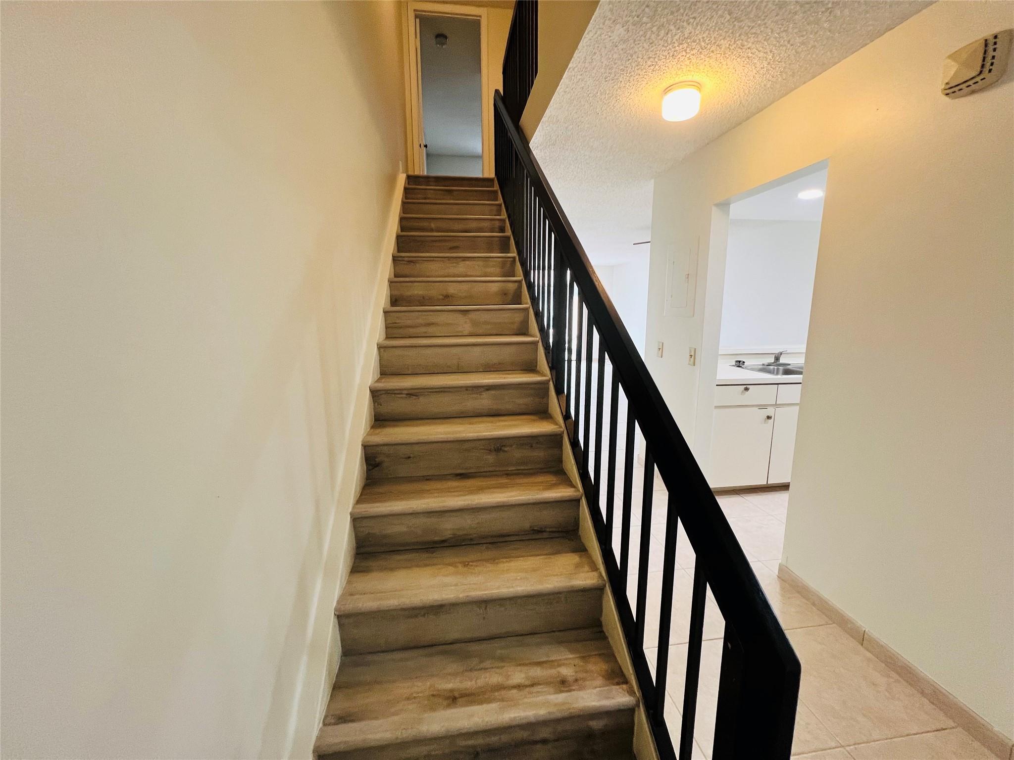 12304 NW 11th Ct