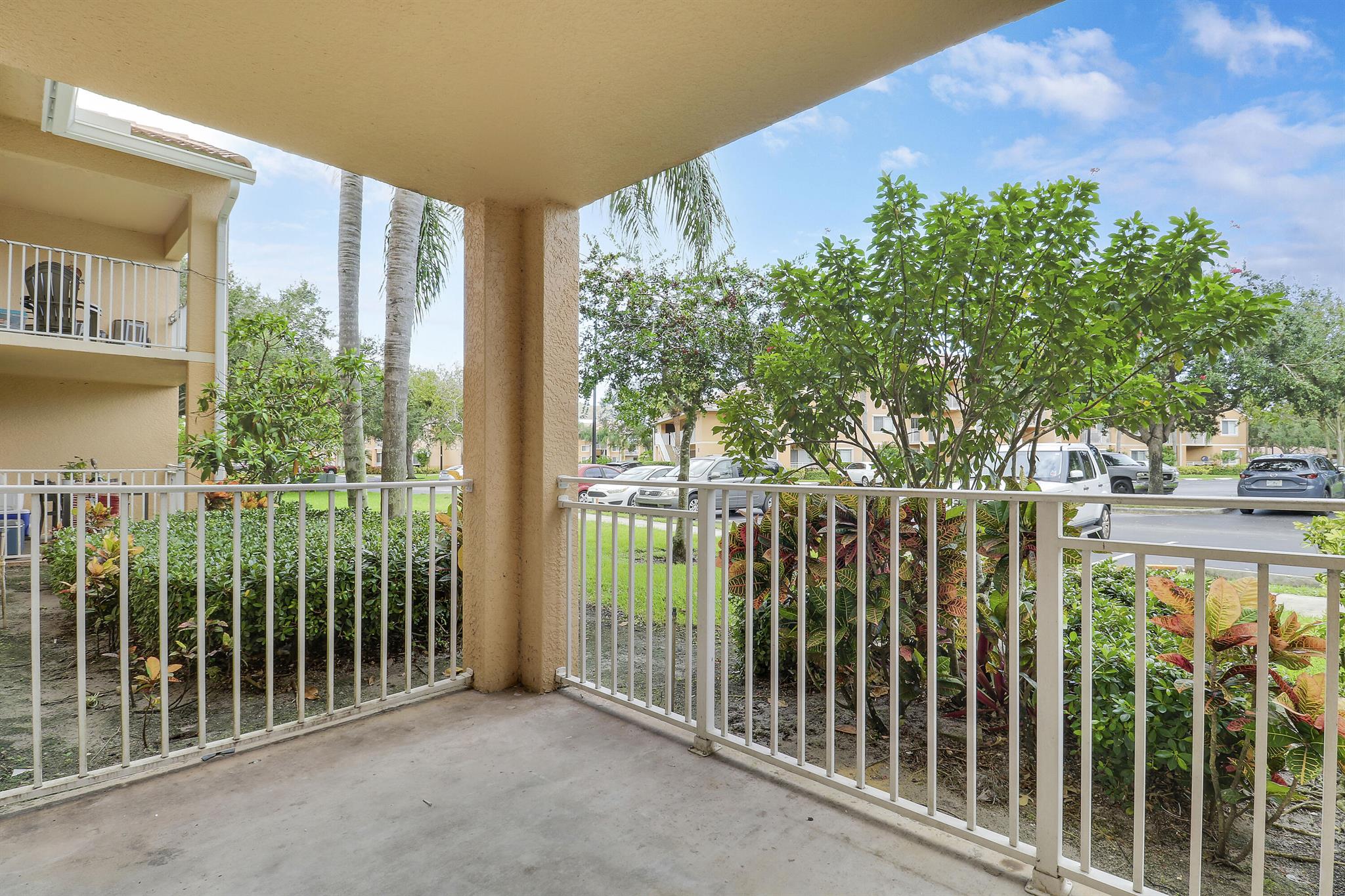 THE CLUB AT ST LUCIE WEST - Residential Lease