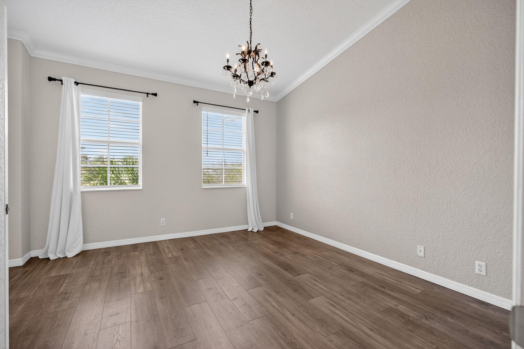 BOTANICA - Residential