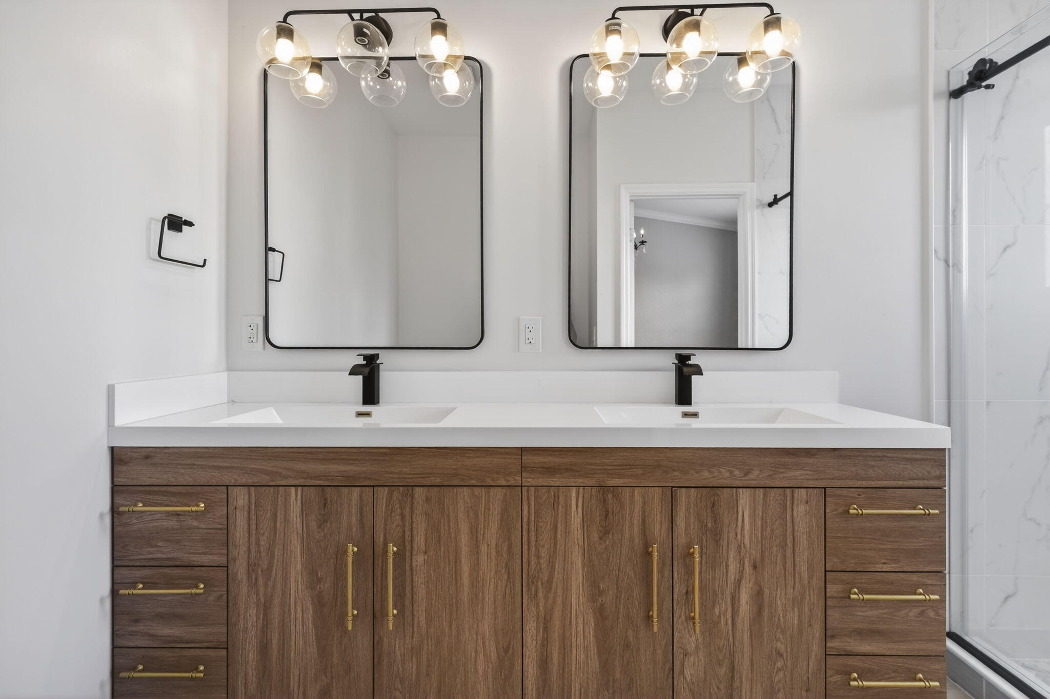 BOTANICA - Residential