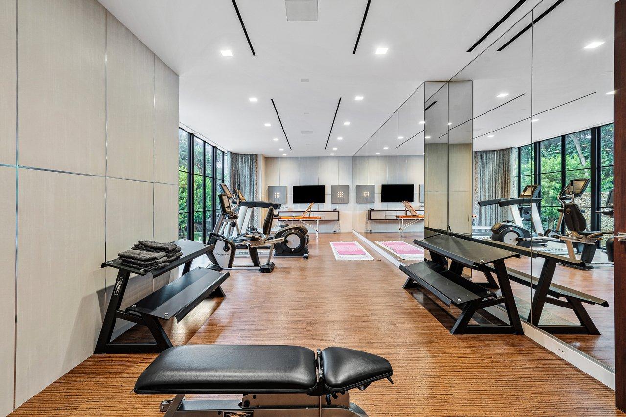 HILLSBORO MILE - Residential