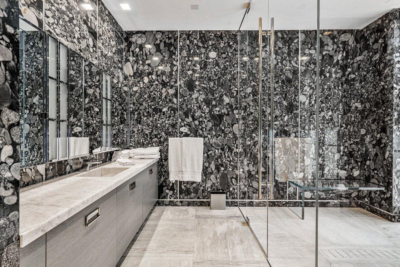 HILLSBORO MILE - Residential