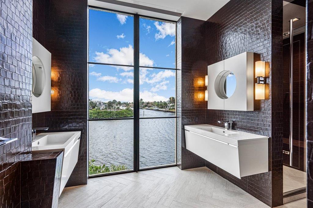 HILLSBORO MILE - Residential