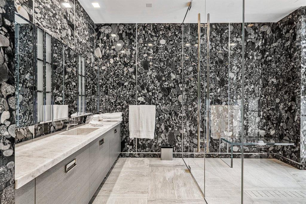 HILLSBORO MILE - Residential